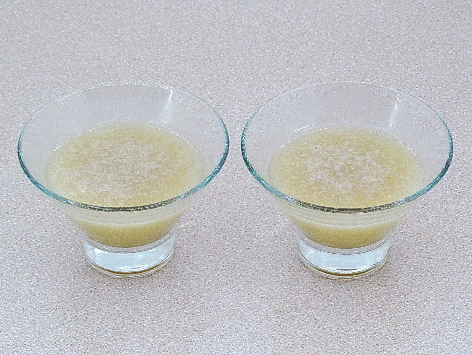Шаг 6 приготовления Десерт Комплимент с яблоками