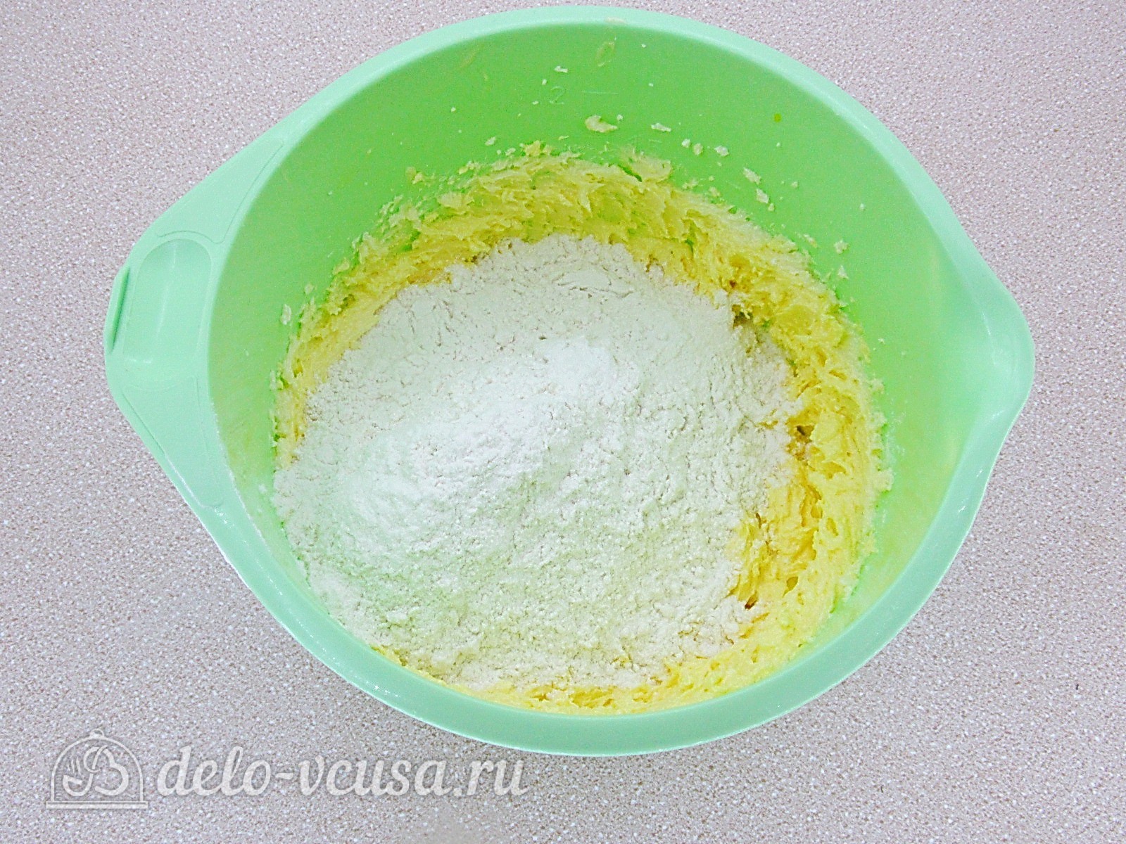 Шаг 5 приготовления Песочное печенье с кусочками шоколада