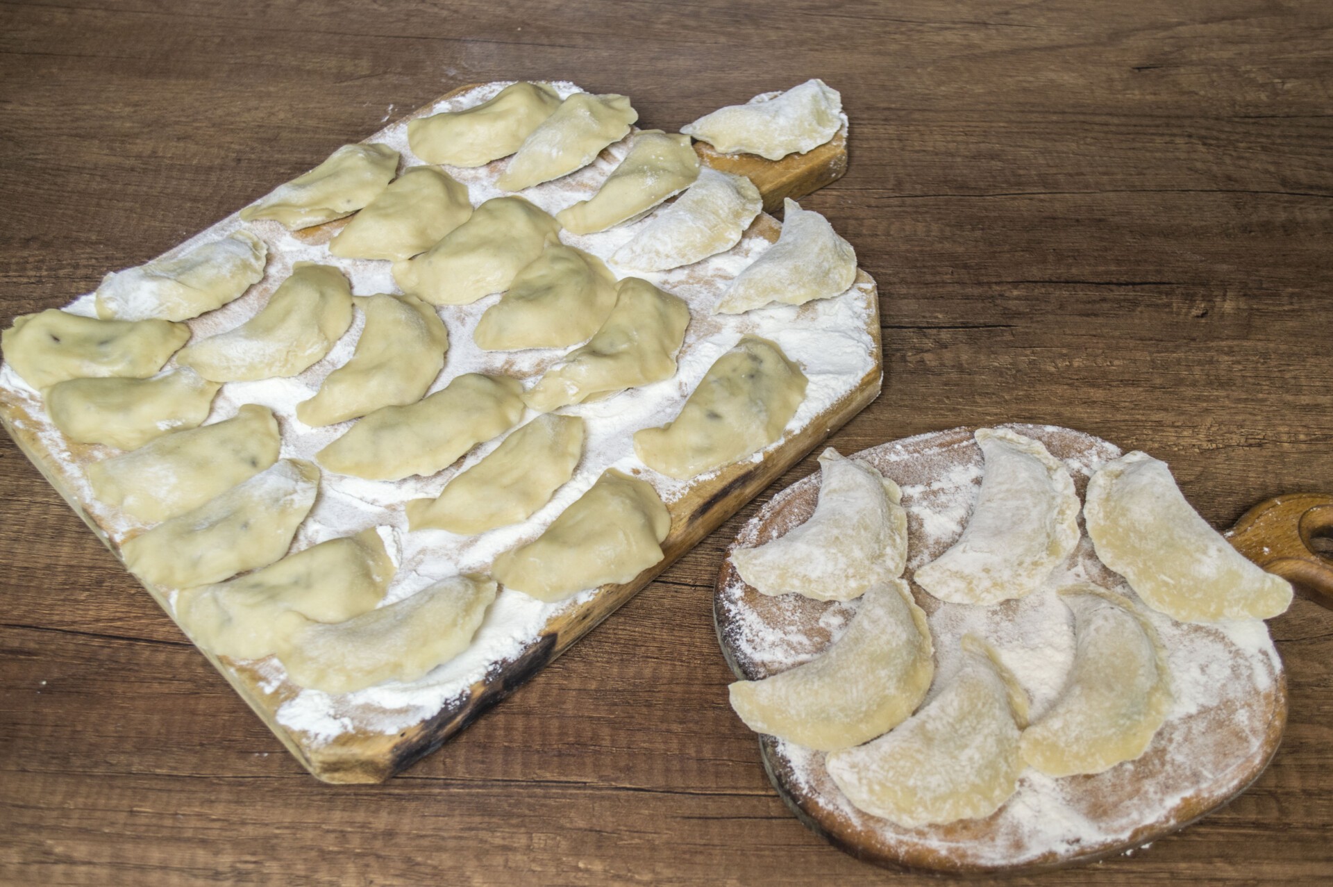 Шаг 9 приготовления Вареники с картошкой и грибами