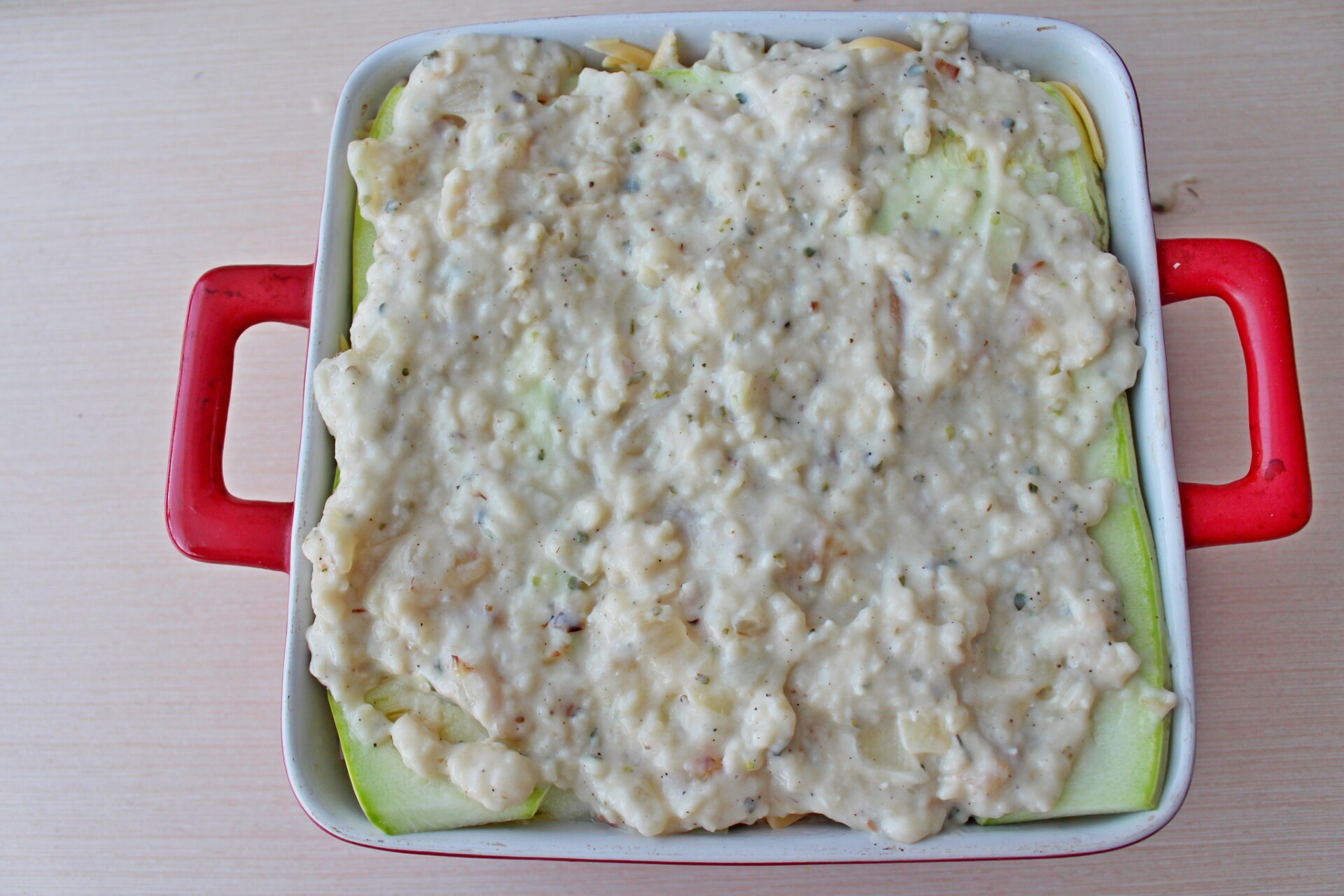 Шаг 16 приготовления Низкокалорийная лазанья из кабачков с курицей