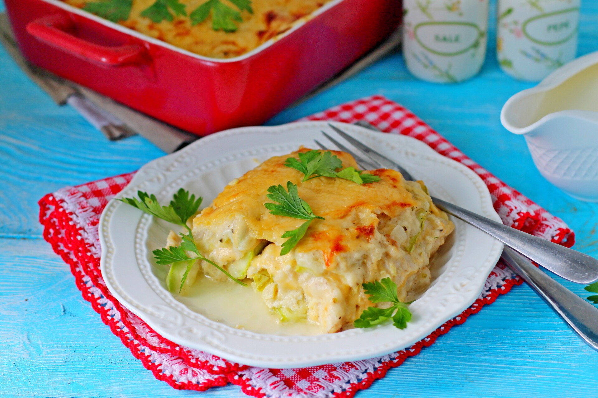 Шаг 19 приготовления Низкокалорийная лазанья из кабачков с курицей