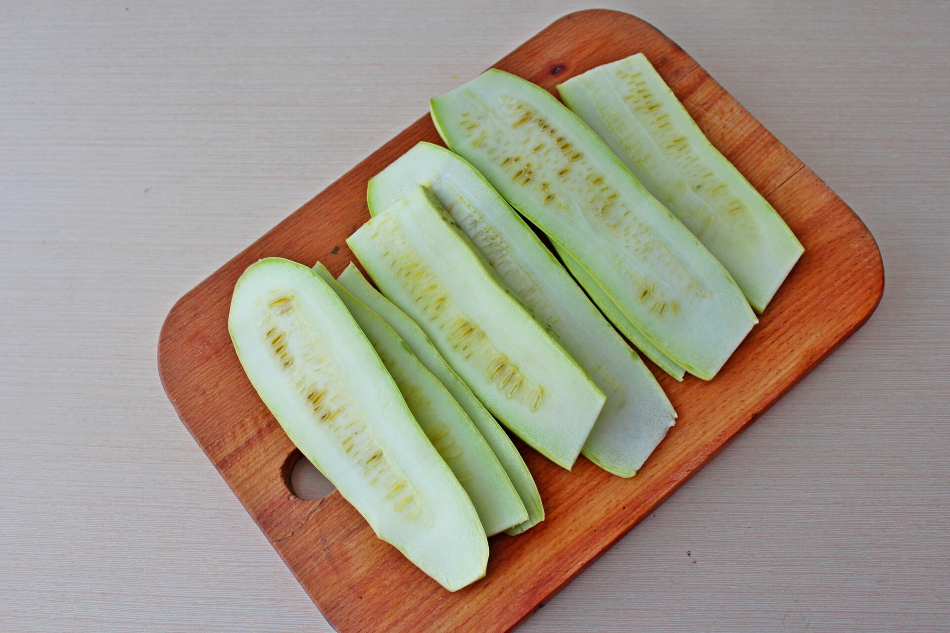 Шаг 3 приготовления Низкокалорийная лазанья из кабачков с курицей