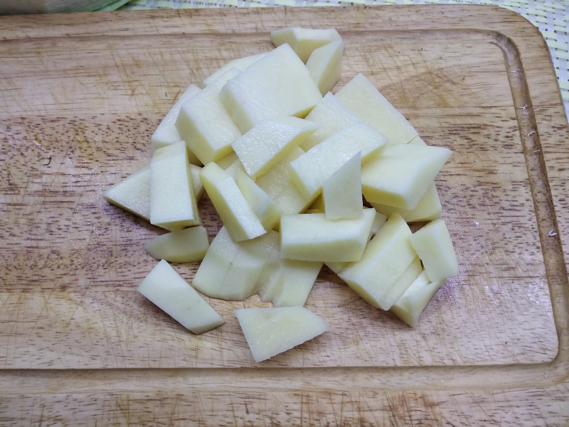 Шаг 5 приготовления Борщ с говядиной и свежей капустой