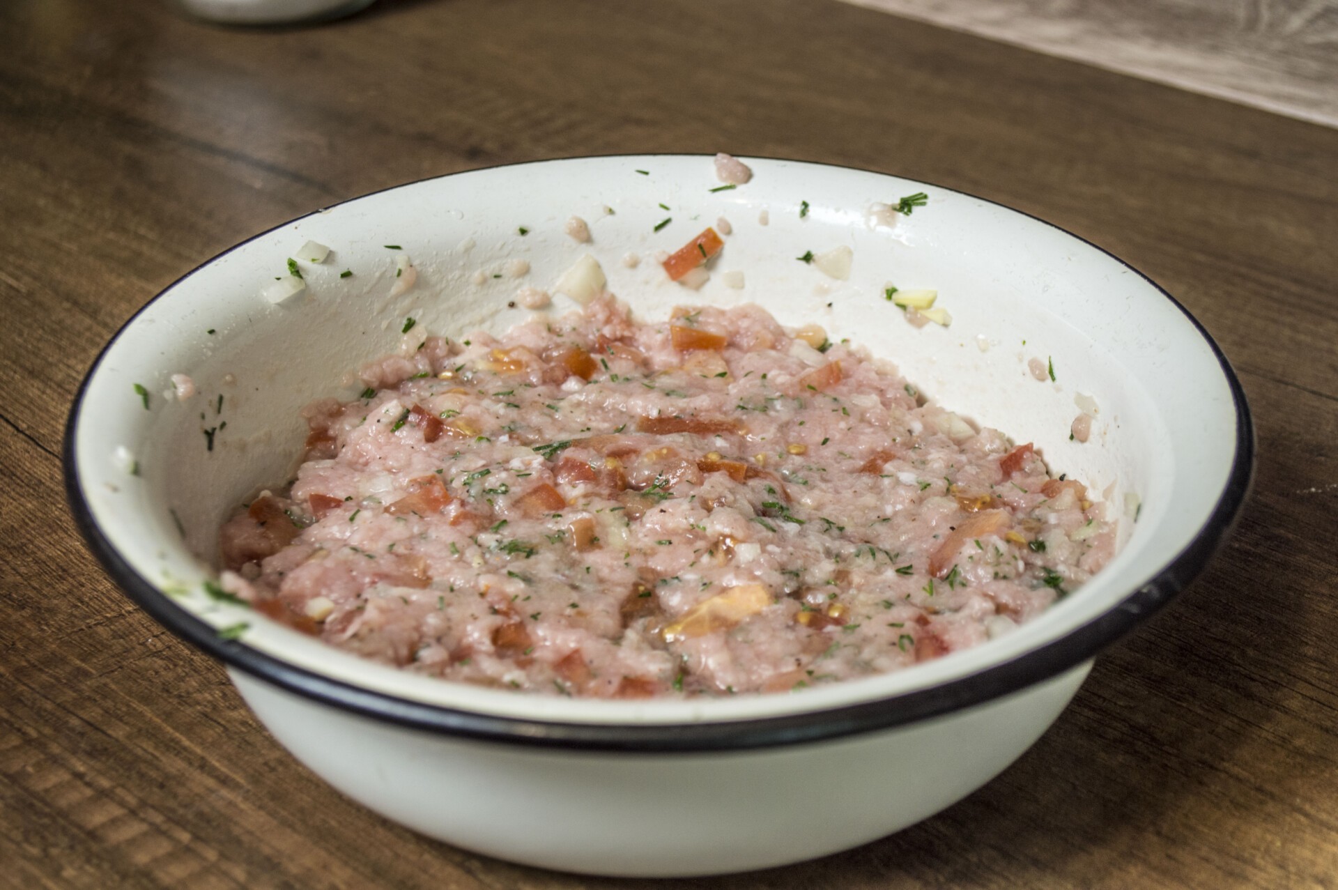 Шаг 4 приготовления Янтык с мясом и помидорами
