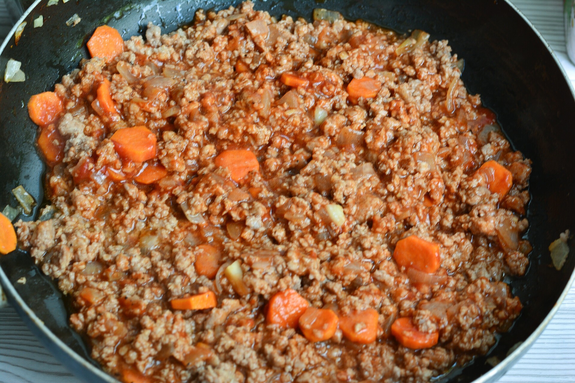 Шаг 2 приготовления Перловка с фаршем и овощами