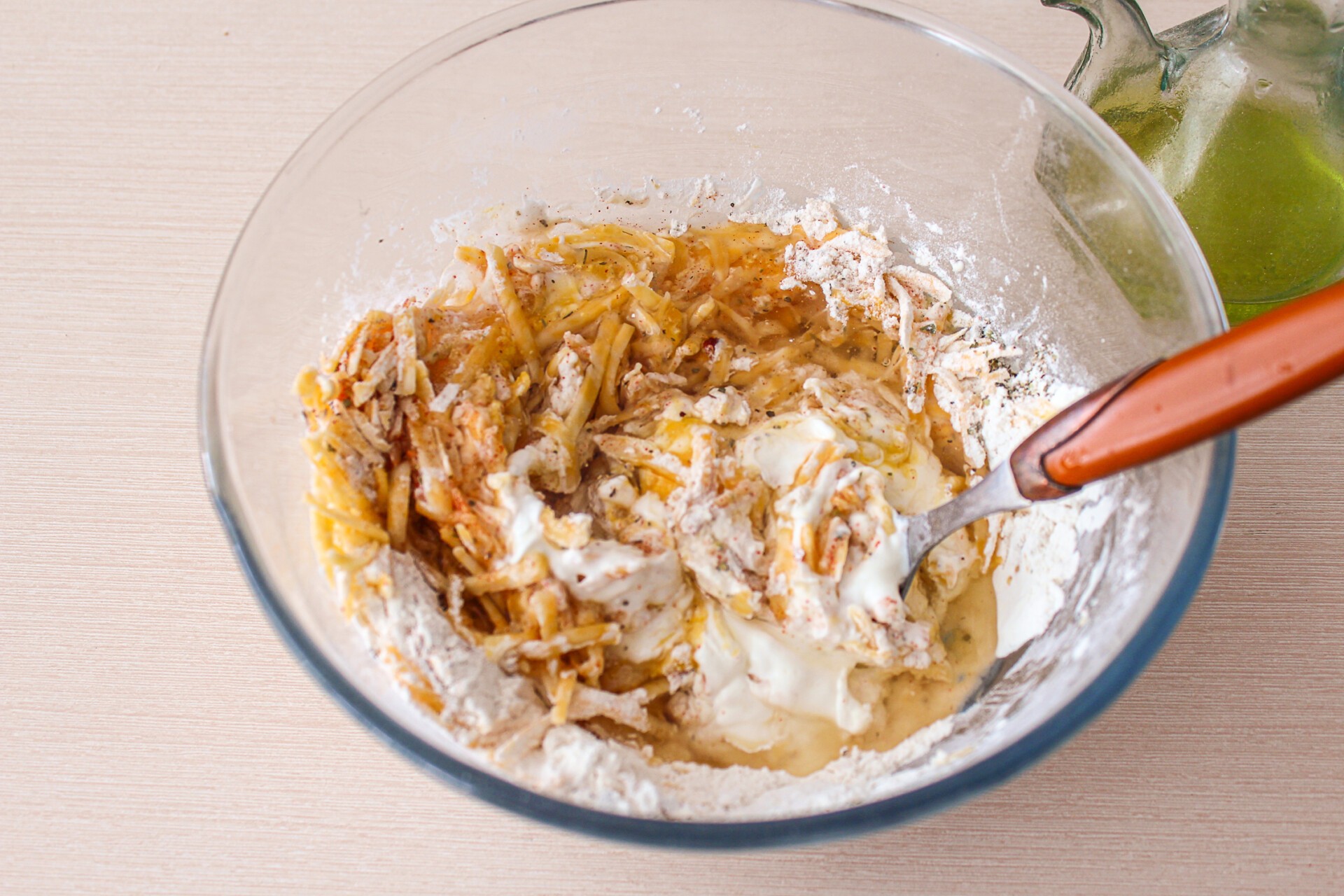 Шаг 4 приготовления Пирог с кабачками и сыром