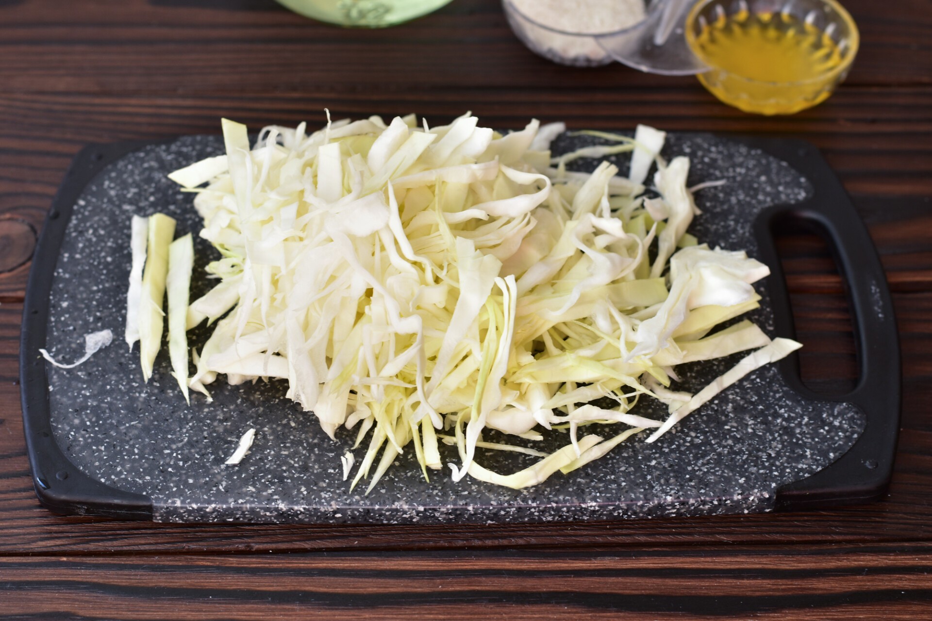 Шаг 1 приготовления Капуста квашеная с медом за сутки