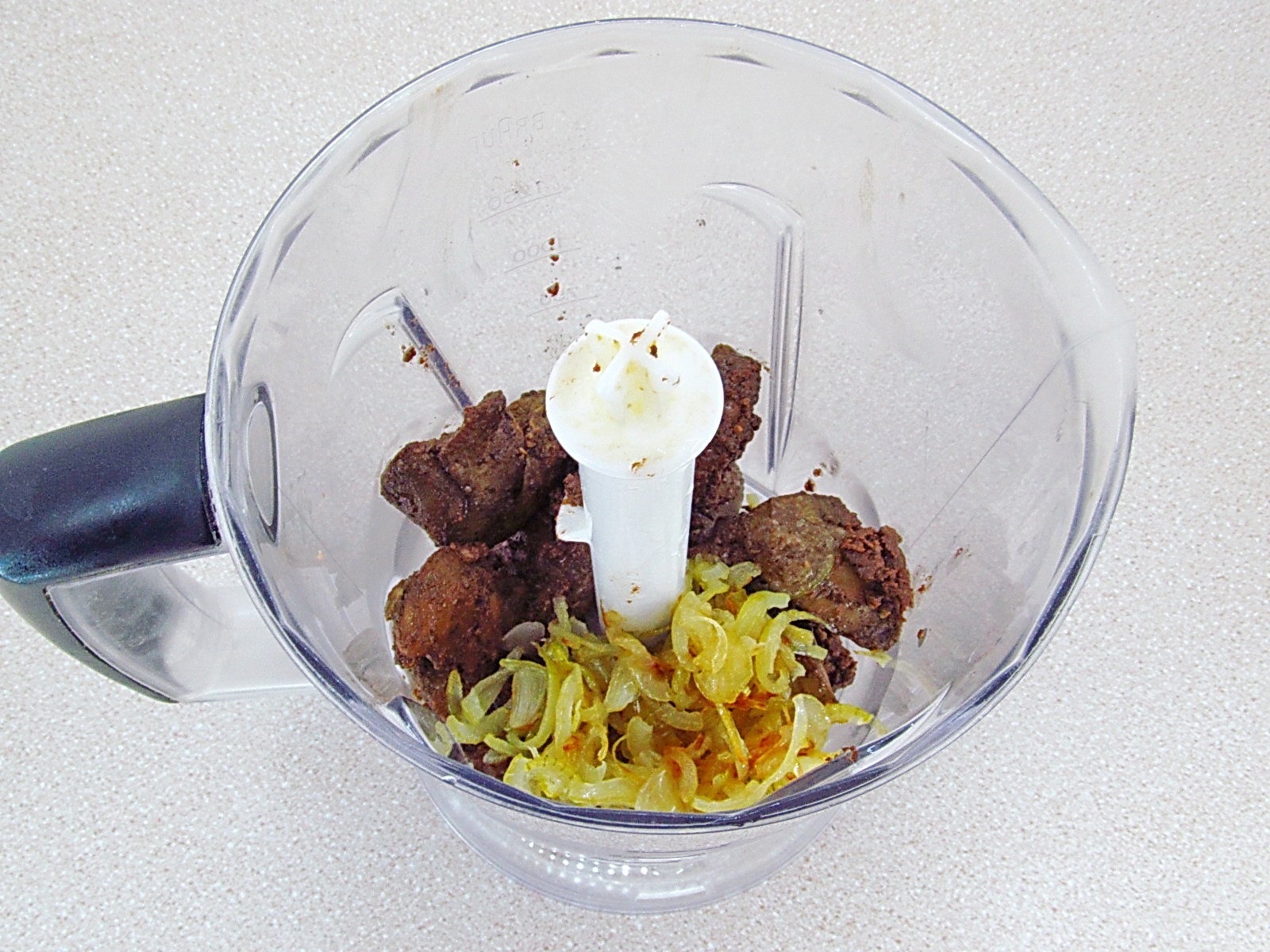 Шаг 8 приготовления Блинчики на рисовом отваре с куриной печенью