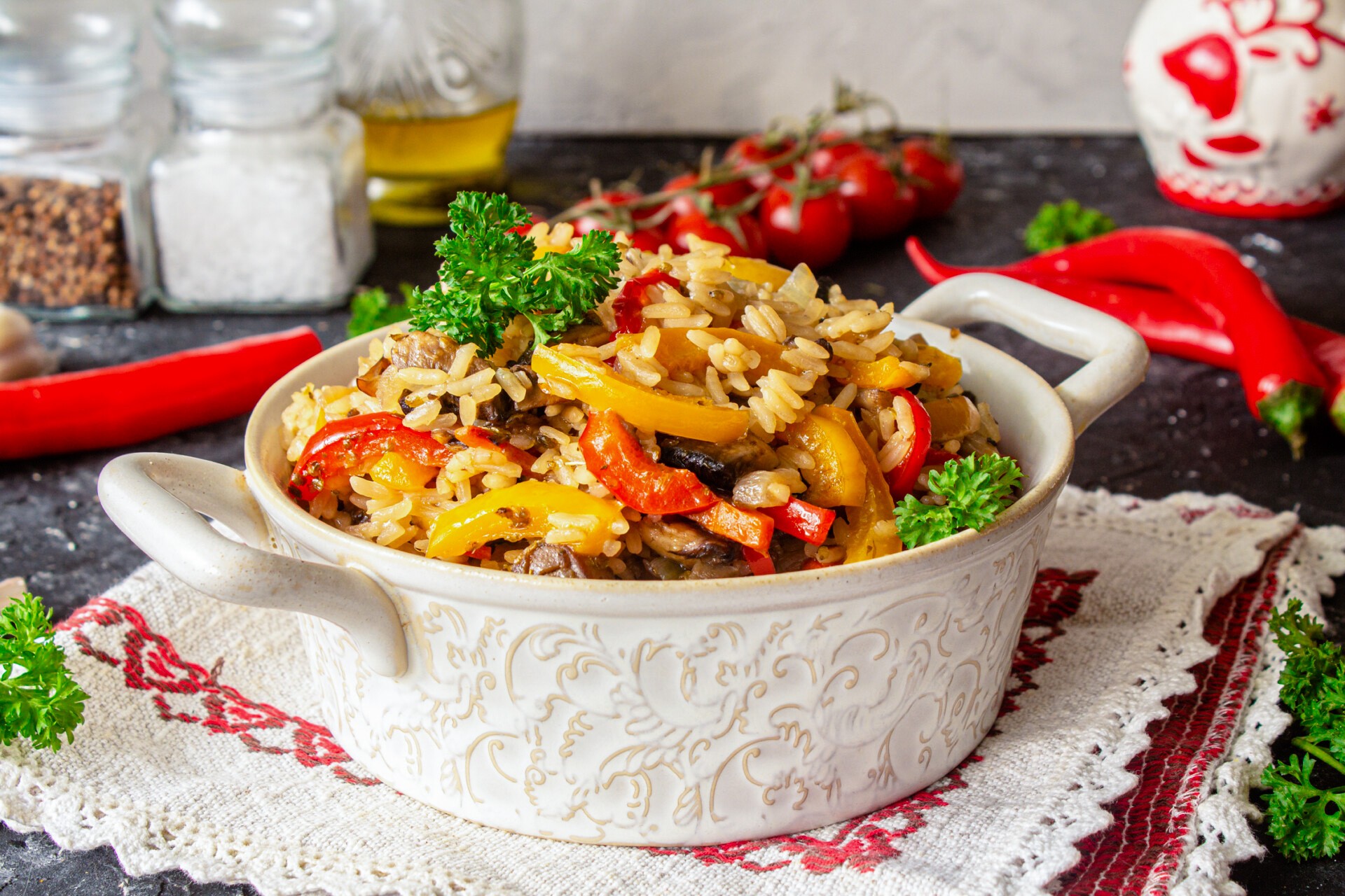Обложка рецепта Ленивая паэлья с овощами и грибами