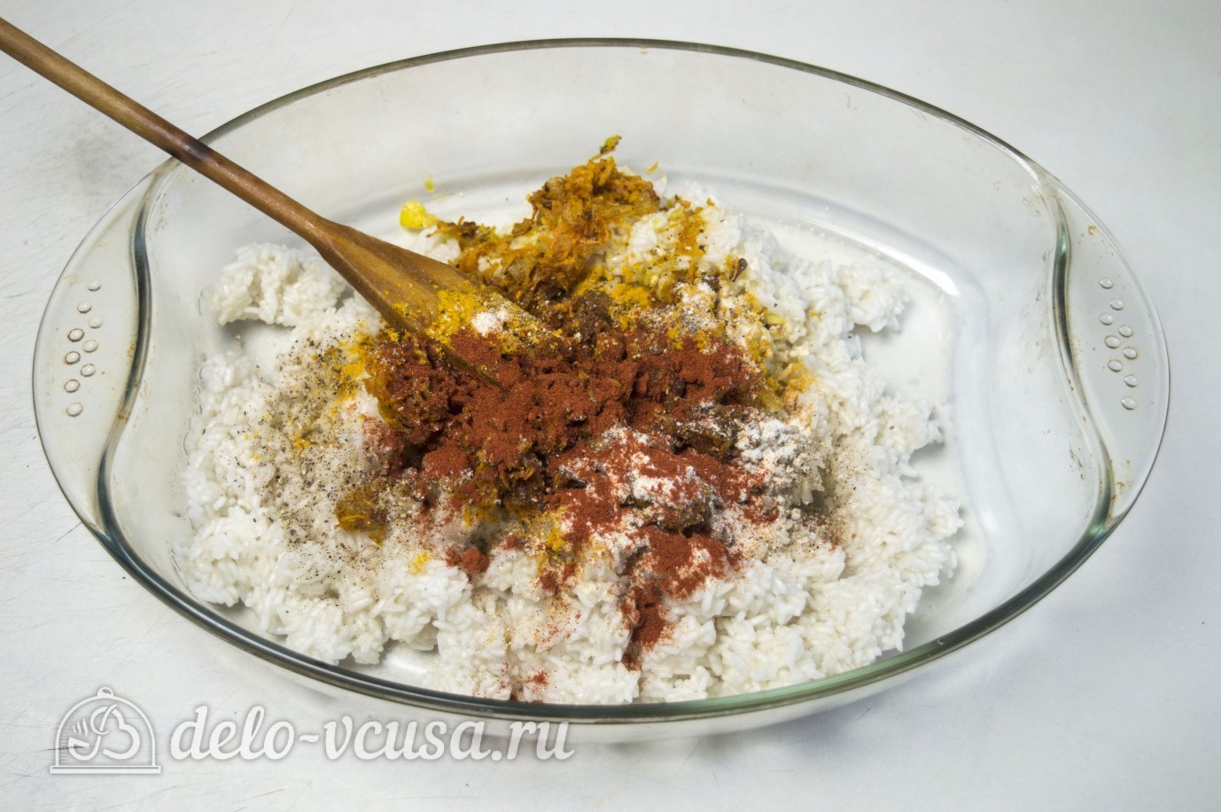 Шаг 5 приготовления Рис с куриными ножками в духовке