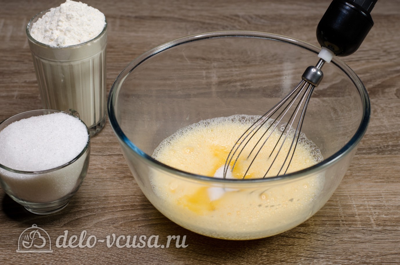 Шаг 8 приготовления Шарлотка с розами из яблок