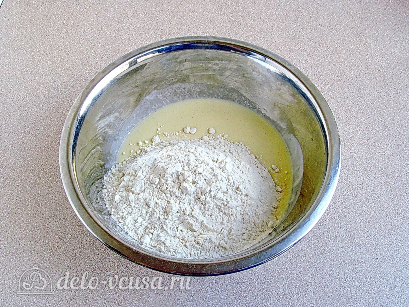 Шаг 7 приготовления Чебуреки на кефире с мясом
