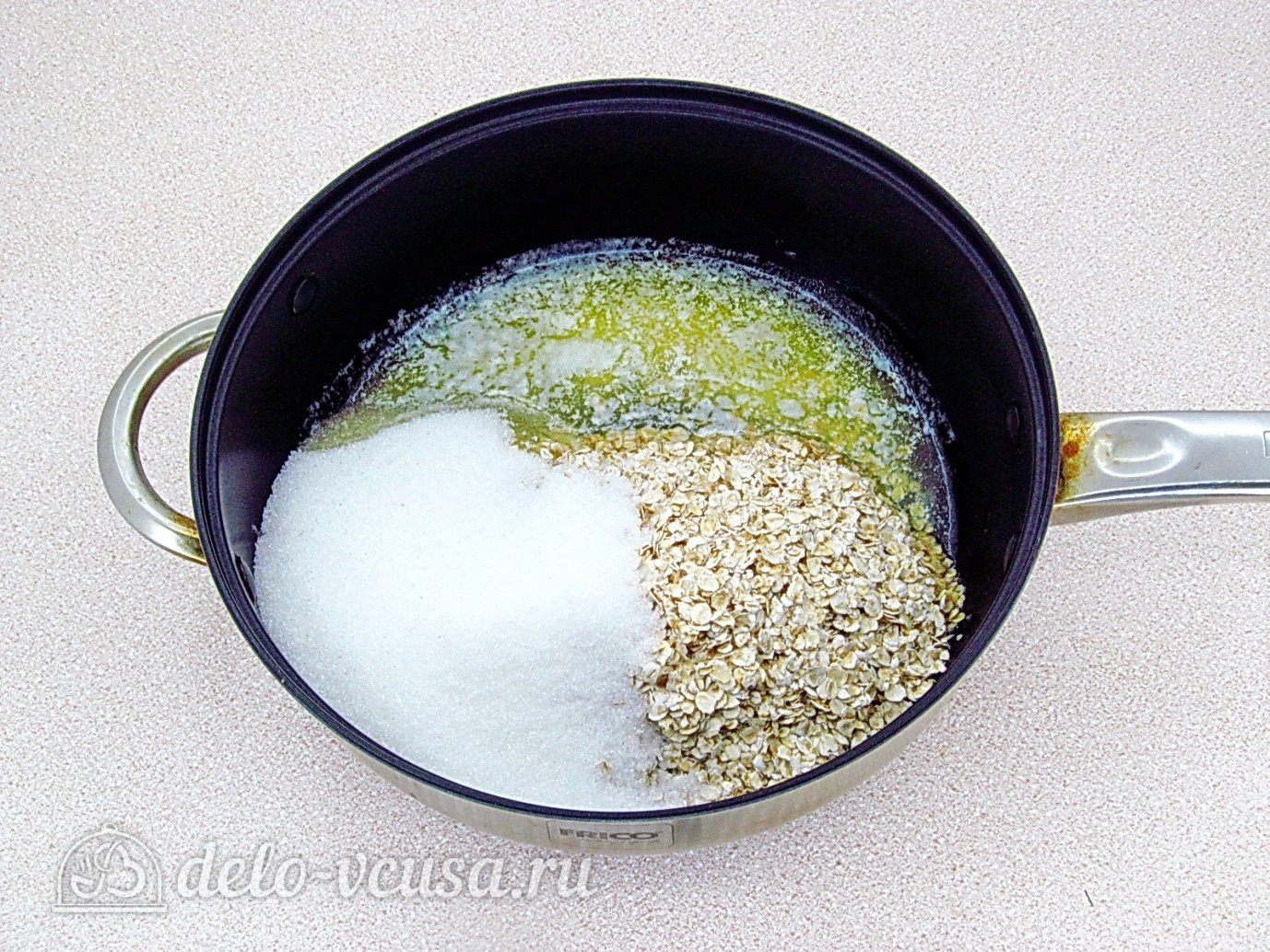 Шаг 1 приготовления Овсяная запеканка с яблоками