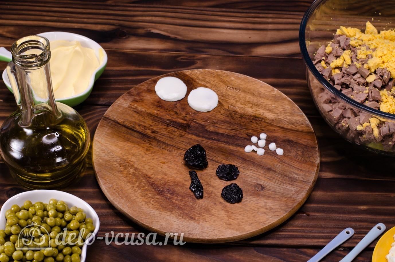 Шаг 8 приготовления Салат Собачка с печенью