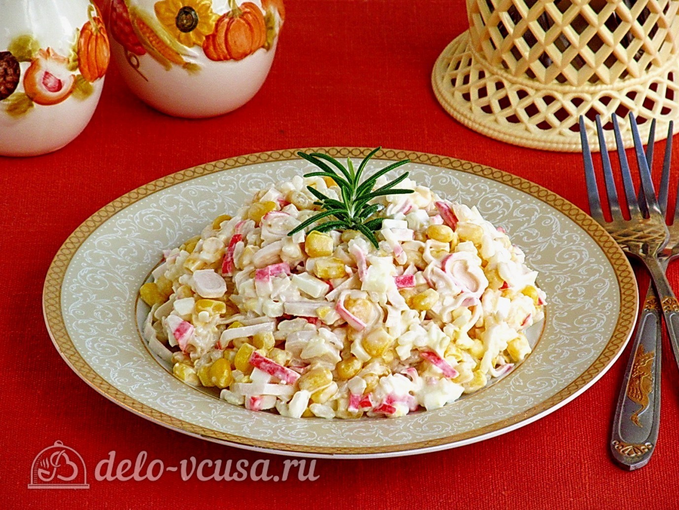 Обложка рецепта Крабовый салат с рисом и кукурузой