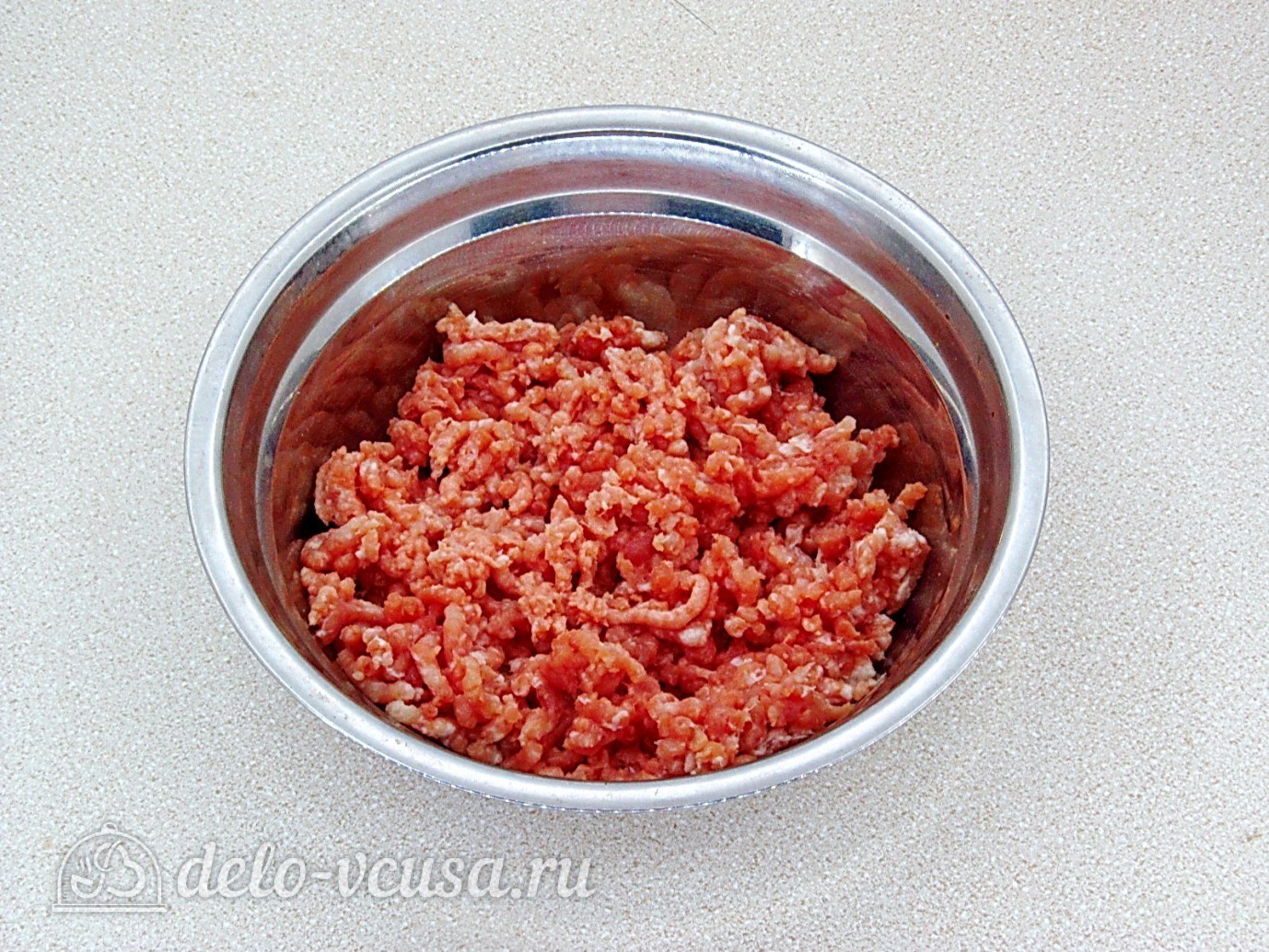 Шаг 1 приготовления Котлеты из свинины с орехами