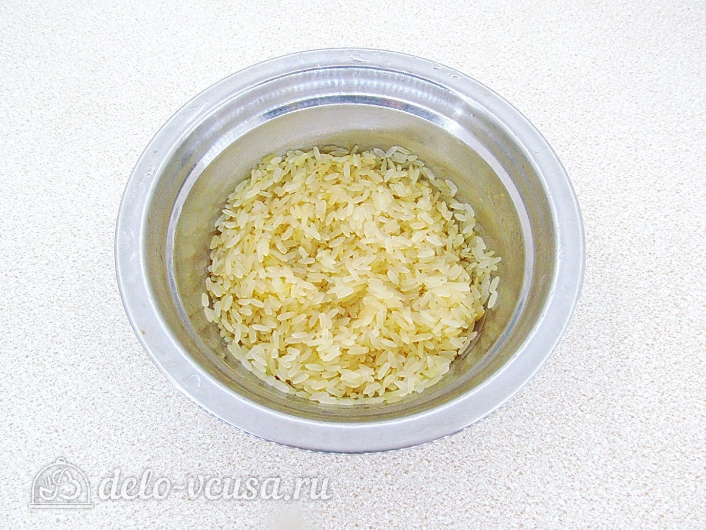 Шаг 2 приготовления Суп из рыбной консервы с рисом