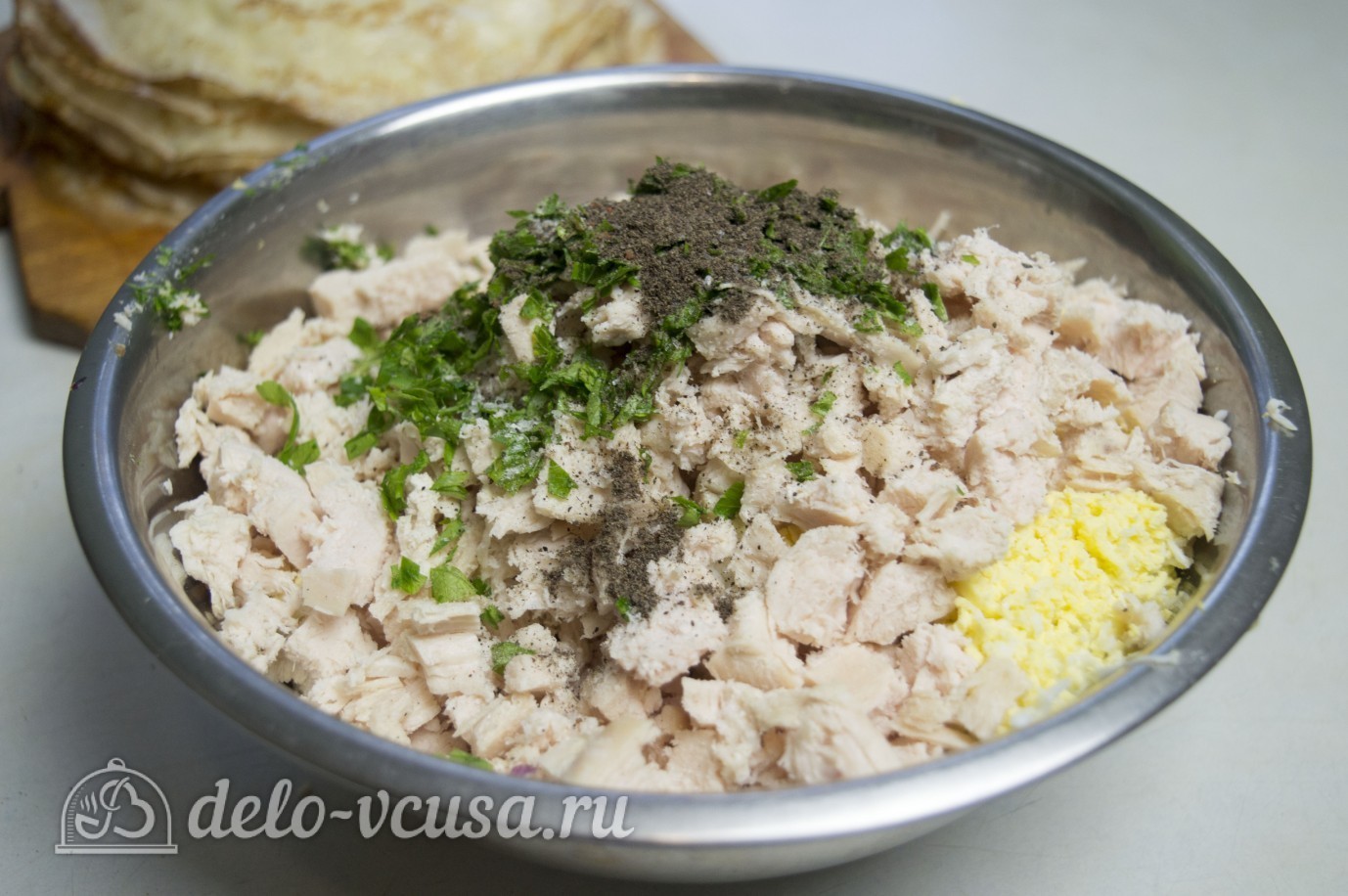 Шаг 10 приготовления Блины с курицей и рисом