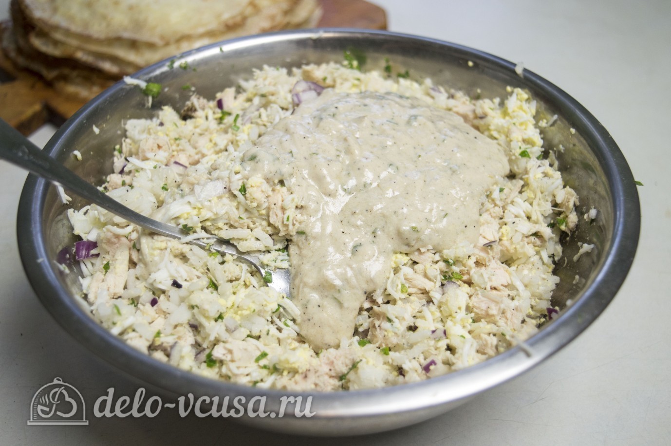 Шаг 11 приготовления Блины с курицей и рисом