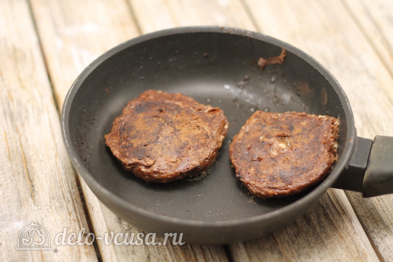 Шаг 5 приготовления Сырники с кукурузным крахмалом по Дюкану