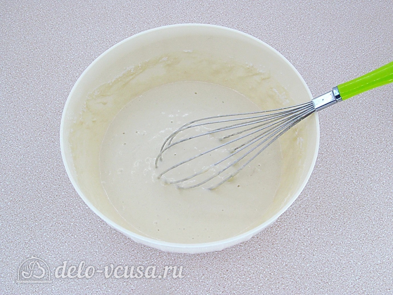 Шаг 6 приготовления Блины с яблоками и брусникой
