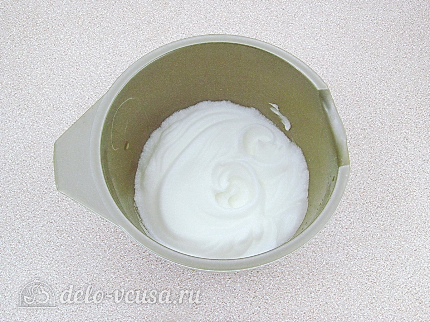 Шаг 9 приготовления Блины с яблоками и брусникой