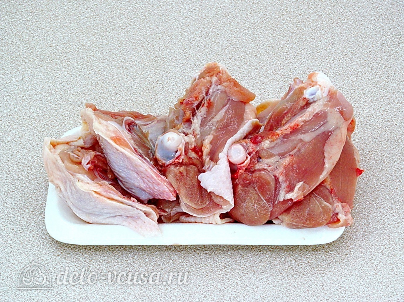 Шаг 1 приготовления Курица в банке