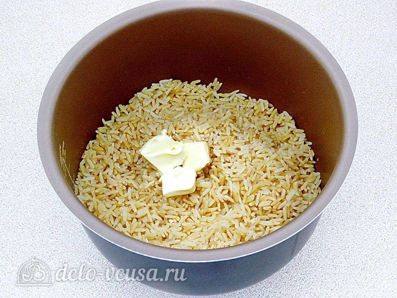 Шаг 5 приготовления Рис по-милански