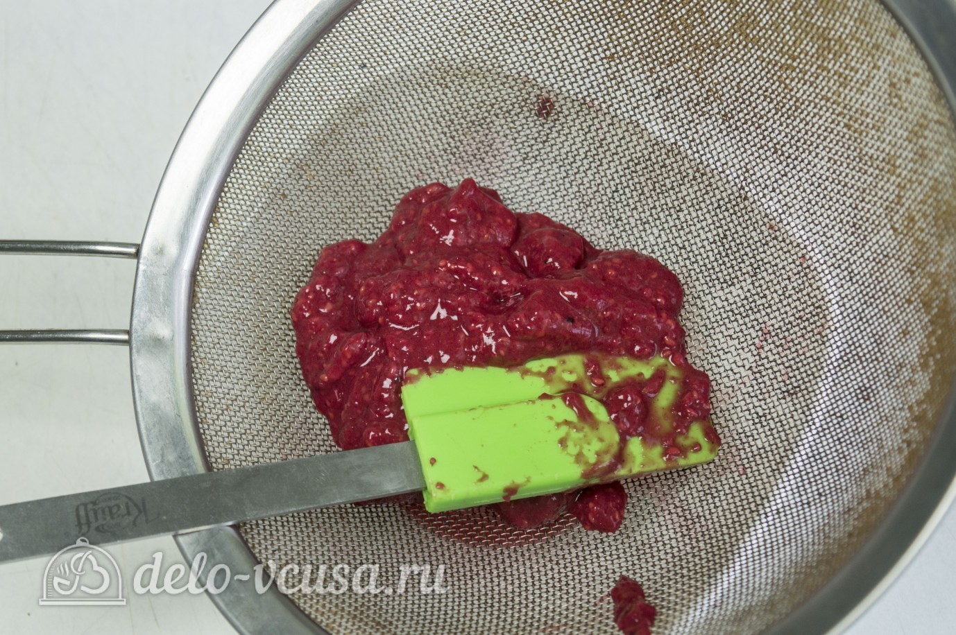 Шаг 2 приготовления Малиновый конфитюр