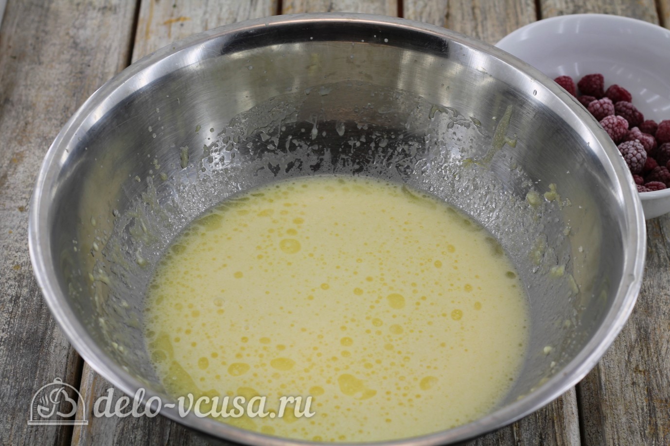 Шаг 4 приготовления Маффины с малиной