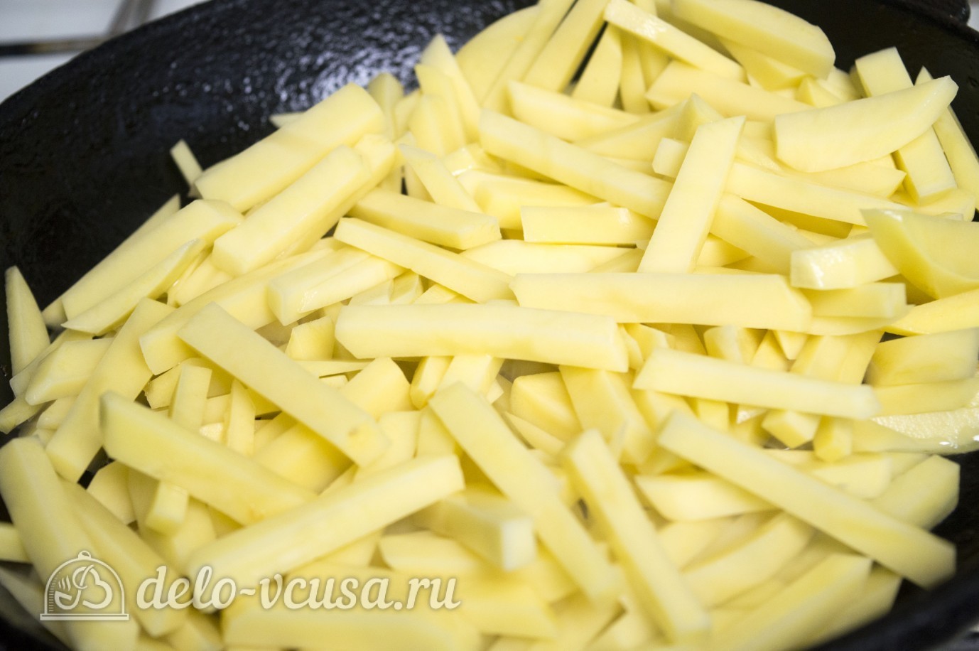 Шаг 5 приготовления Жареная картошка с лисичками
