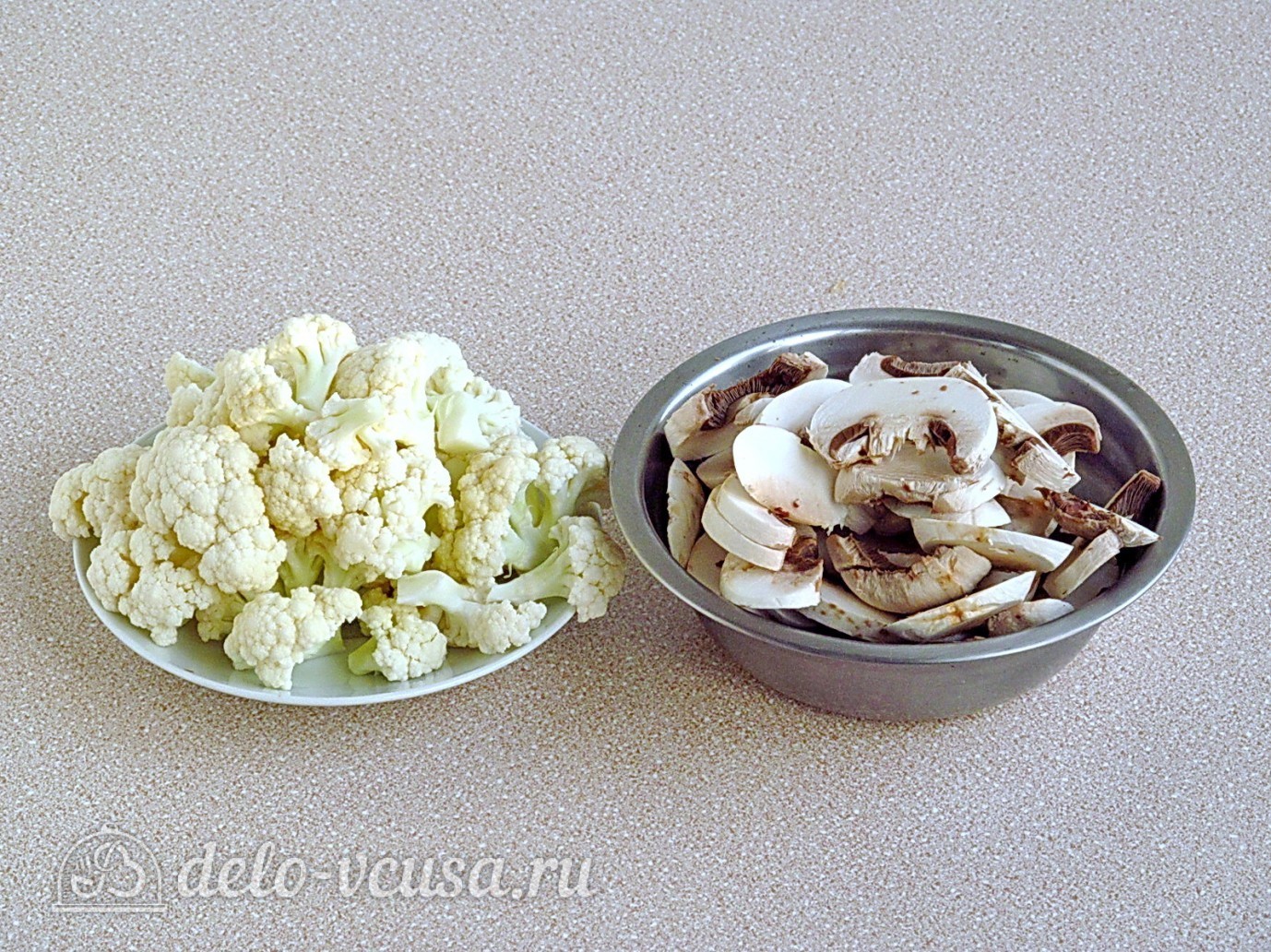 Шаг 1 приготовления Овощное рагу с курицей в мультиварке