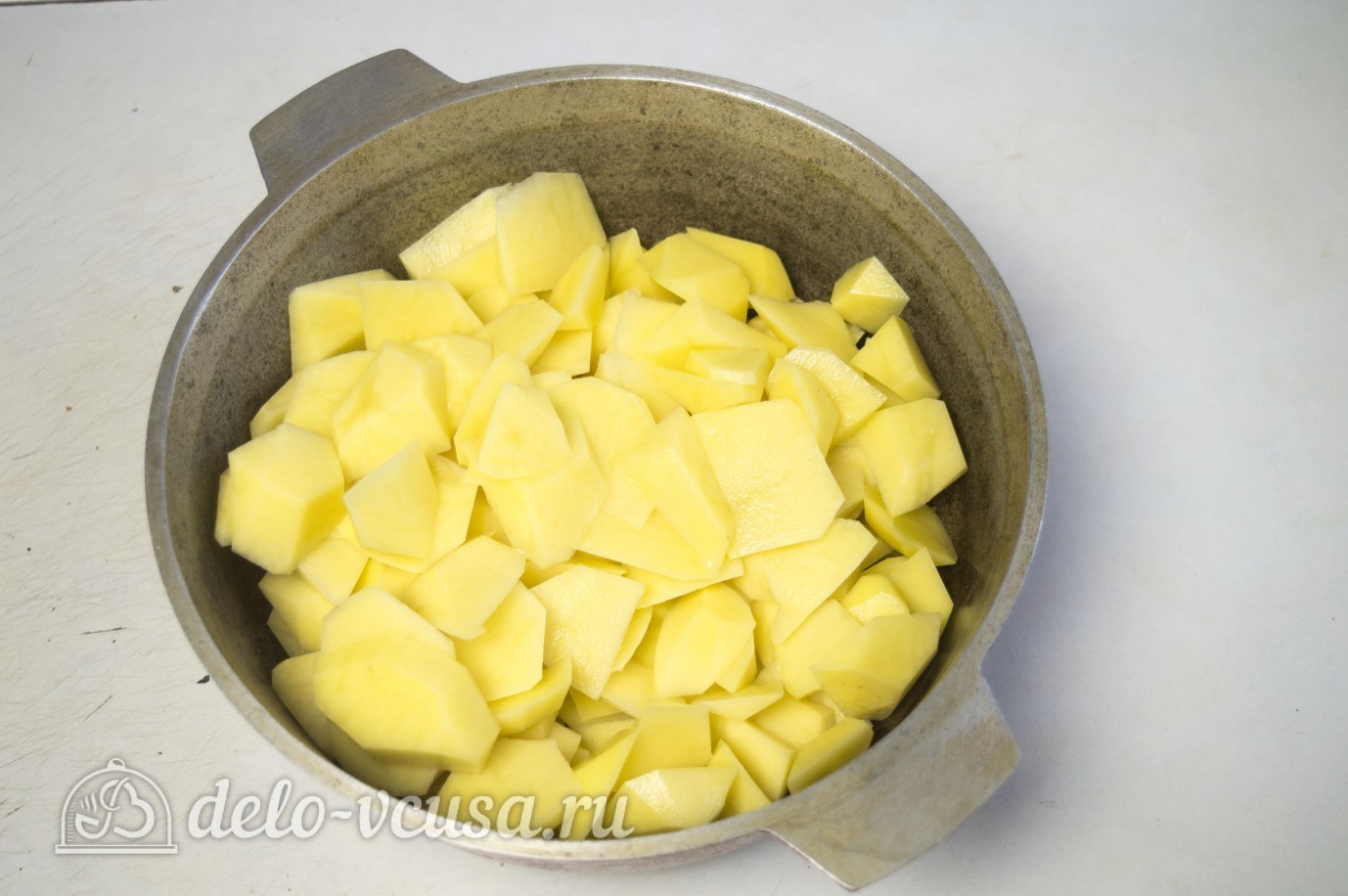 Шаг 1 приготовления Картофельные зразы с грибами и сыром