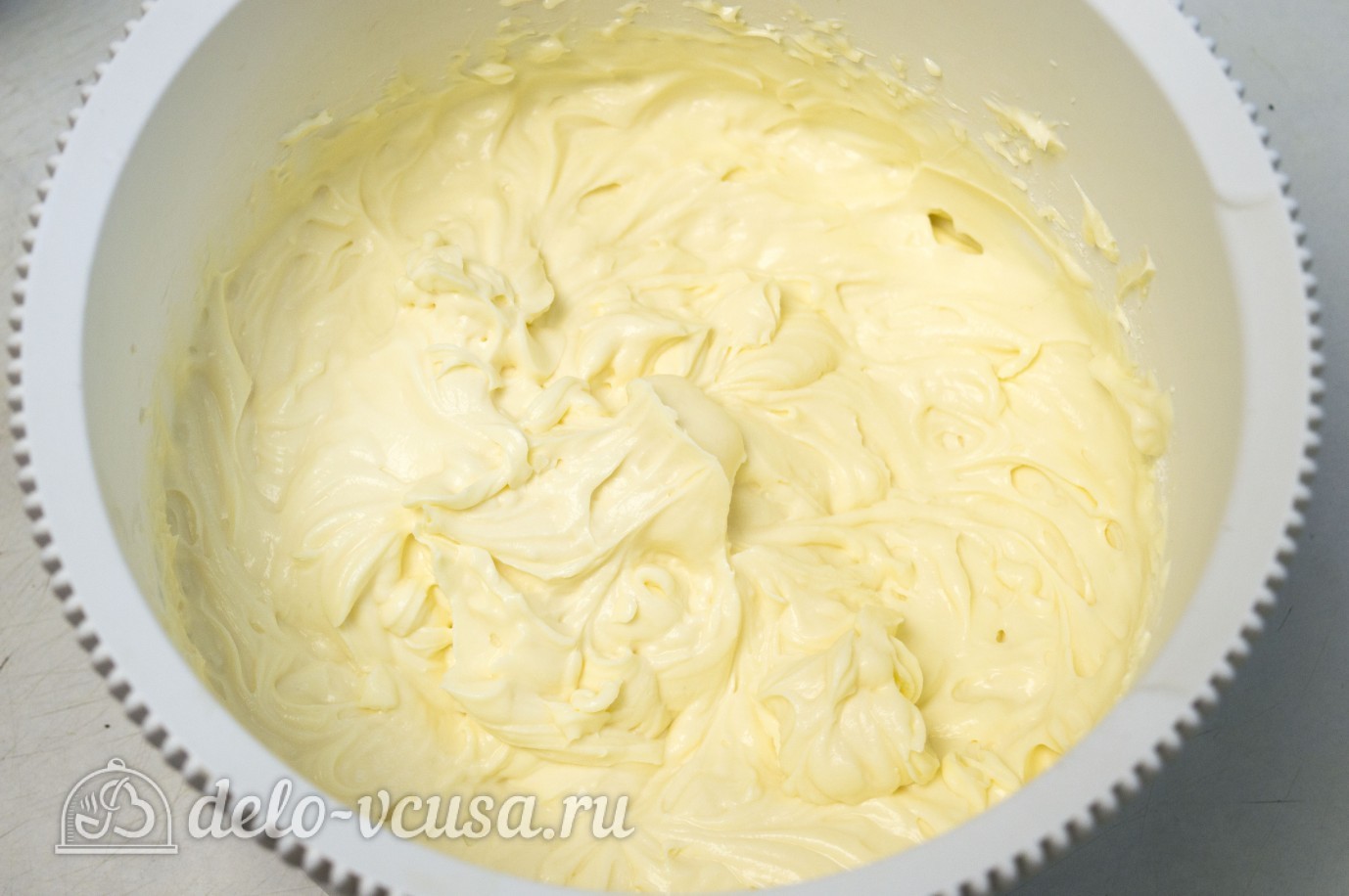 Шаг 7 приготовления Сметанный торт Мишка