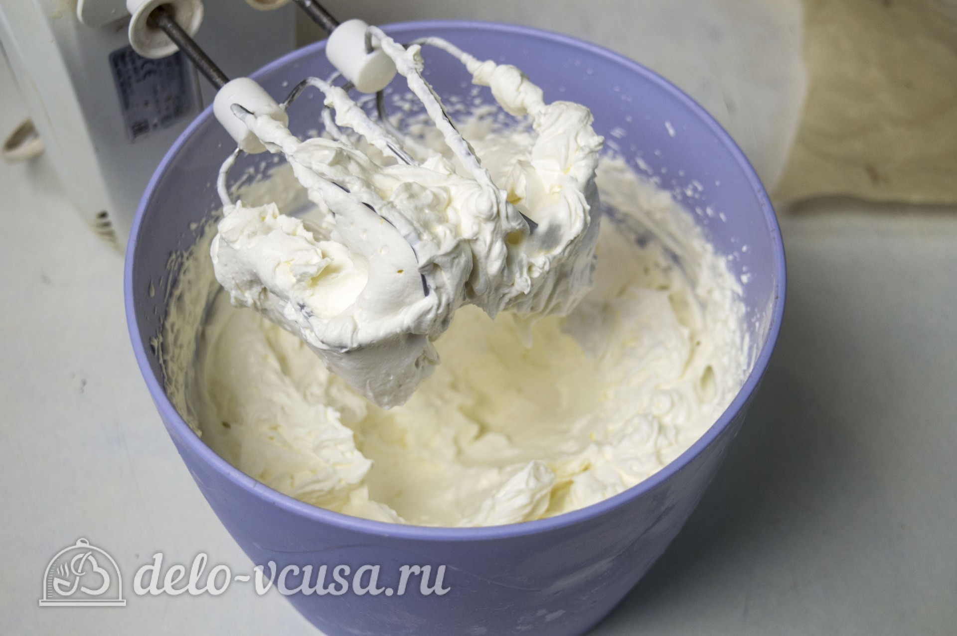 Шаг 16 приготовления Торт Медовые соты с вишней