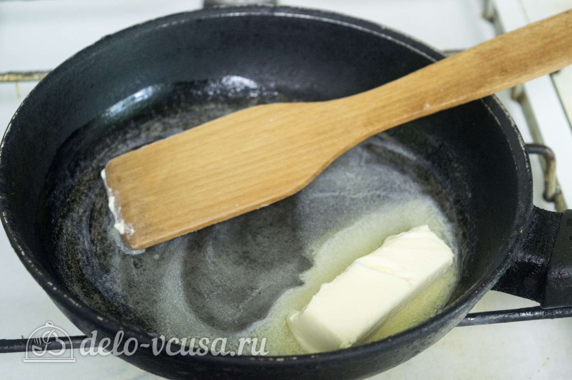 Шаг 4 приготовления Макароны с курицей и сырным соусом
