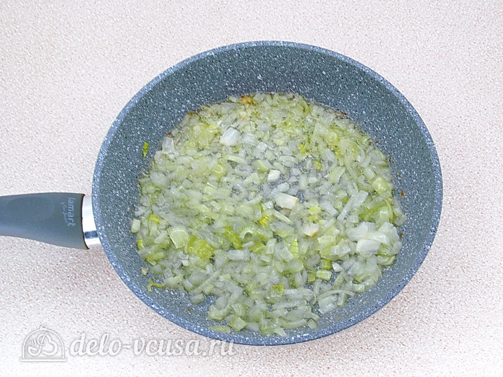 Шаг 4 приготовления Макароны с фаршем и кабачками