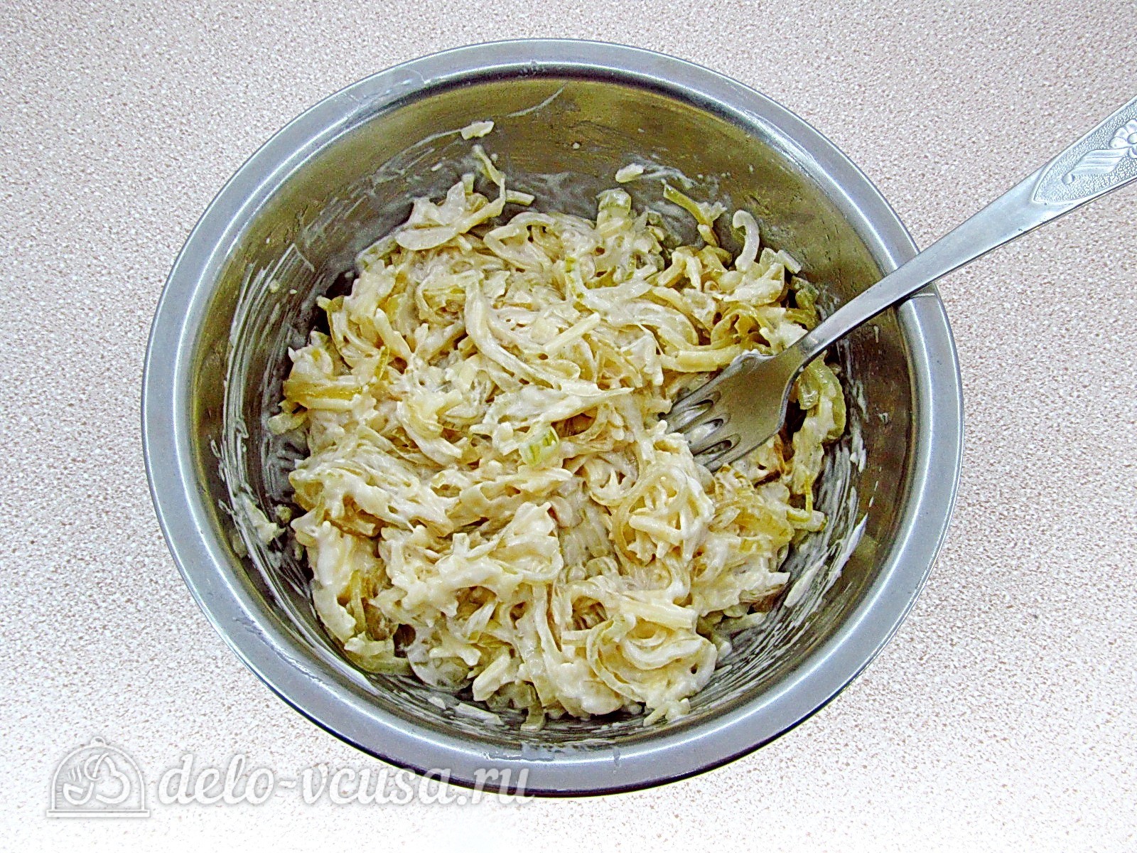 Шаг 9 приготовления Луковый пирог с сыром