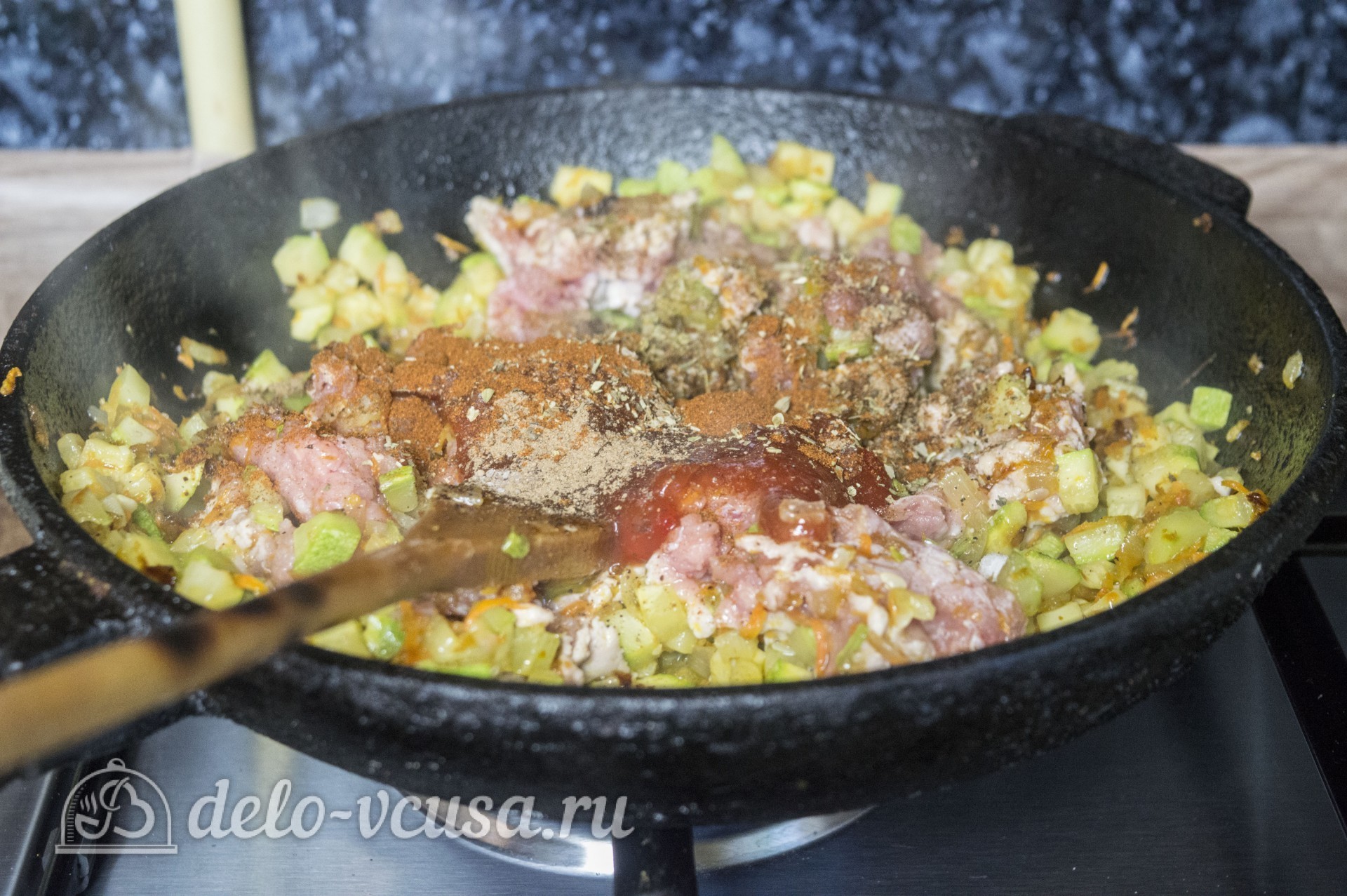 Шаг 5 приготовления Рис с кабачками и фаршем