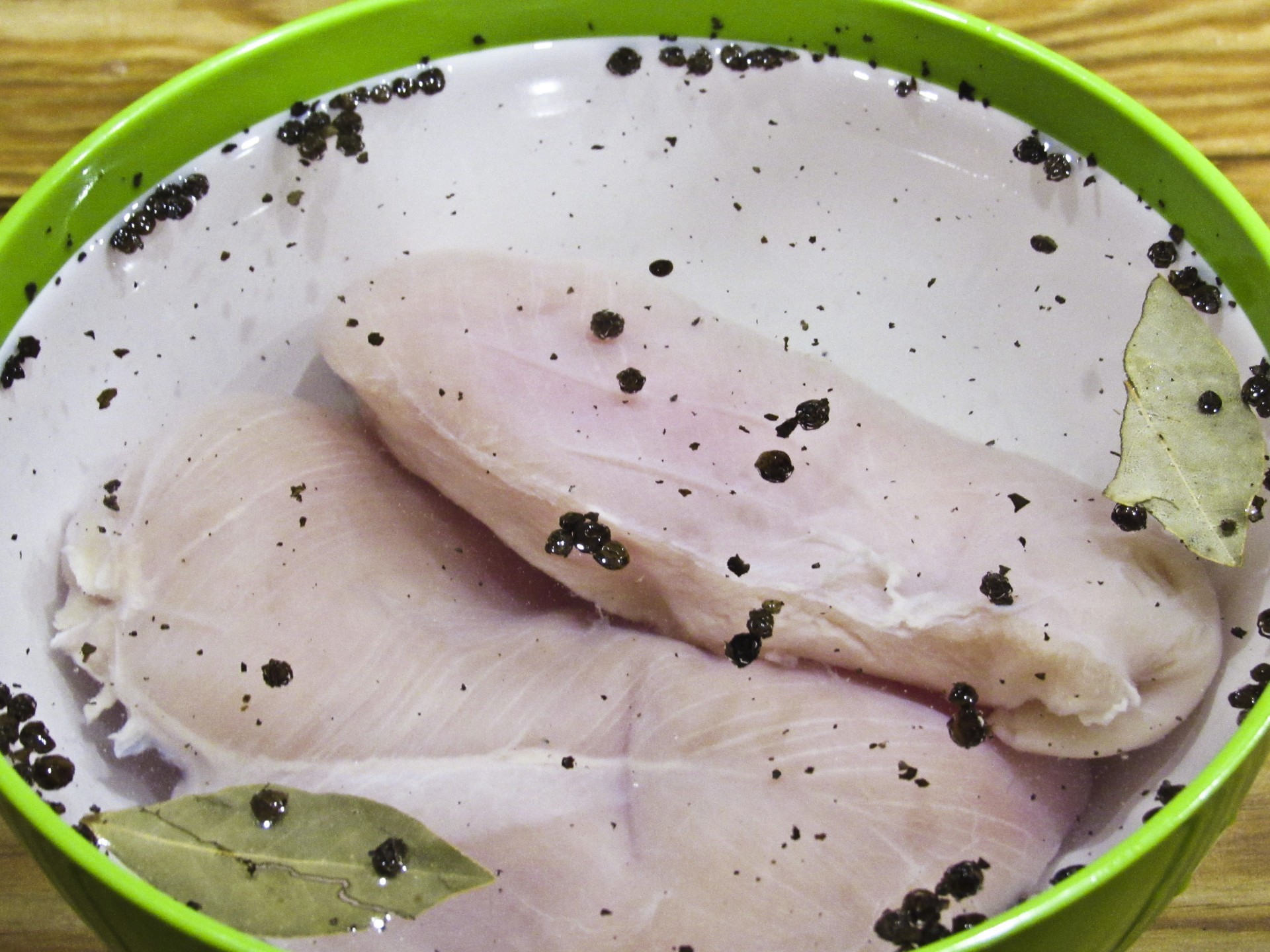 Шаг 3 приготовления Бастурма из куриной грудки в духовке