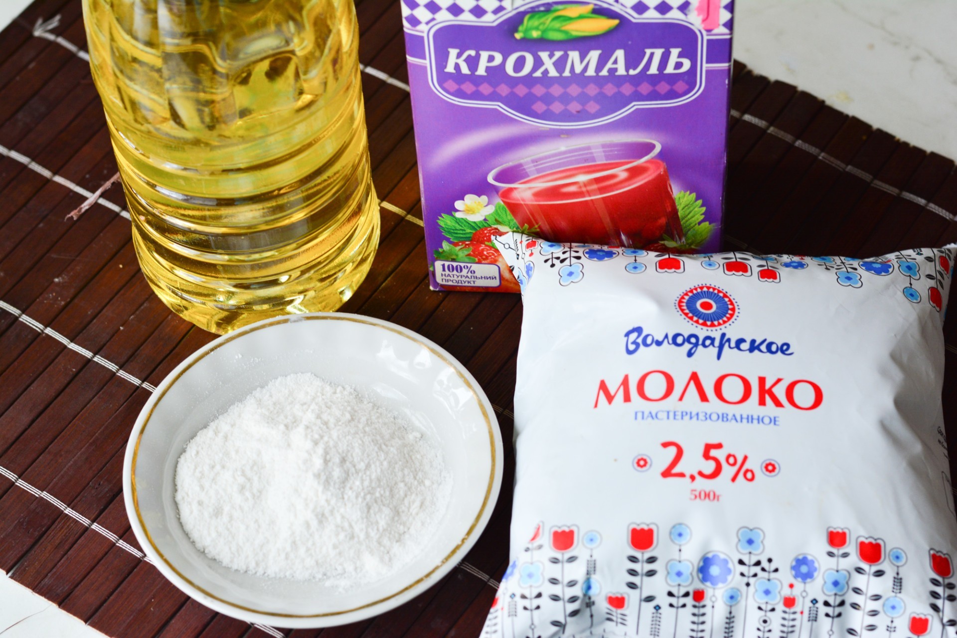 Ингредиенты Сахарная глазурь на крахмале за 5 минут Фото ингредиенты Сахарная глазурь на крахмале за 5 минут