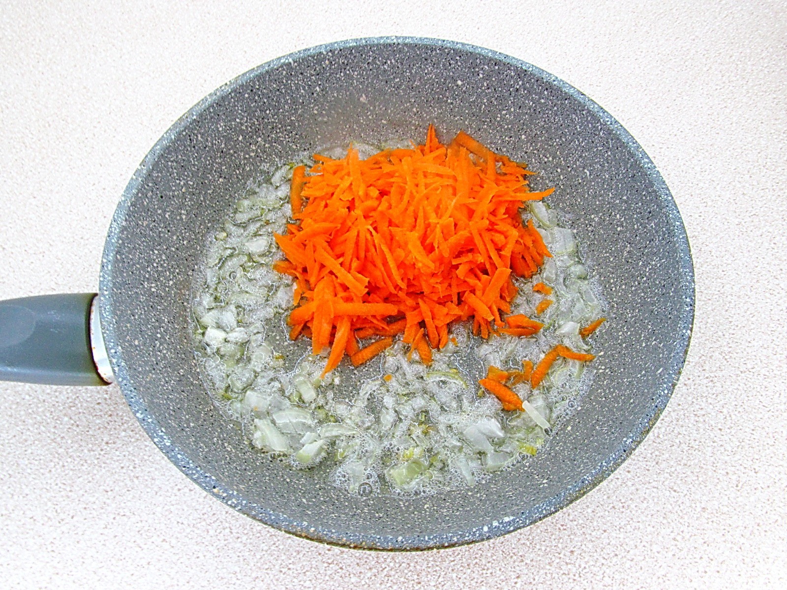 Шаг 4 приготовления Овсяный суп с курицей и овощами
