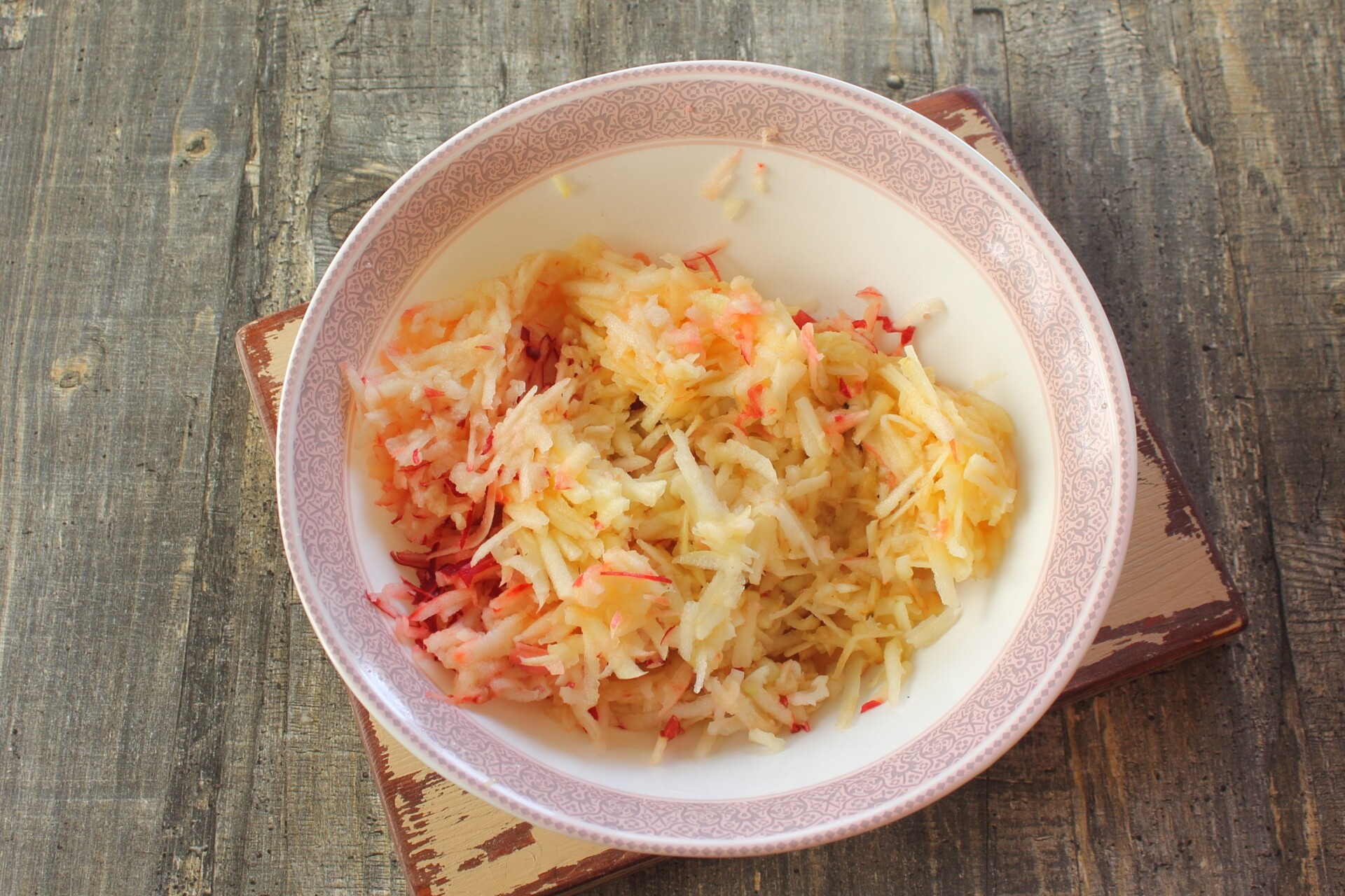 Шаг 6 приготовления Песочные рулетики с яблоками
