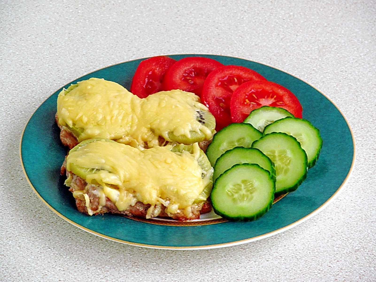 Шаг 13 приготовления Запечённое мясо с киви
