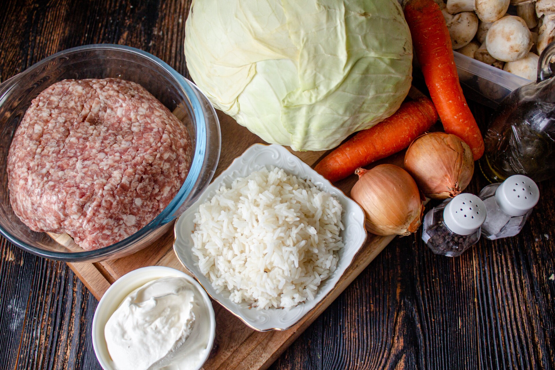 Ингредиенты Голубцы с мясом и грибами Фото ингредиенты Голубцы с мясом и грибами