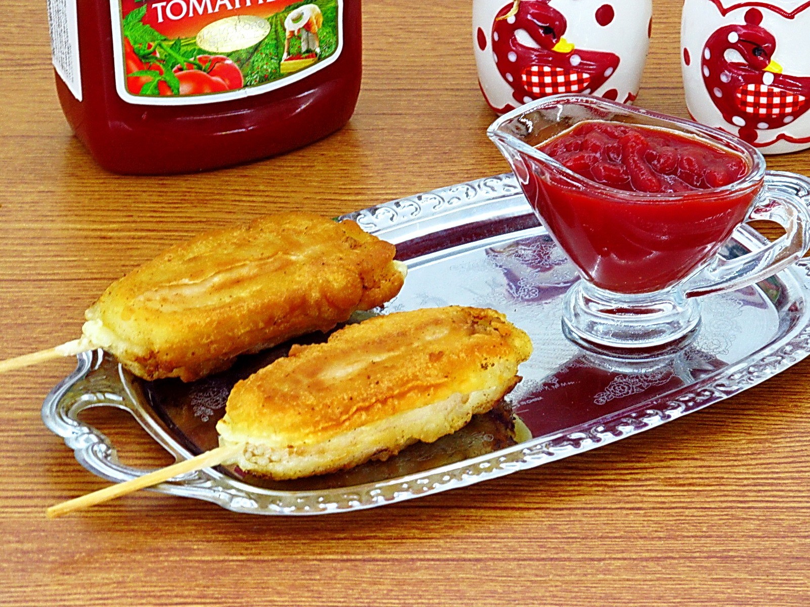 Обложка рецепта Корн-дог на палочке на сковороде