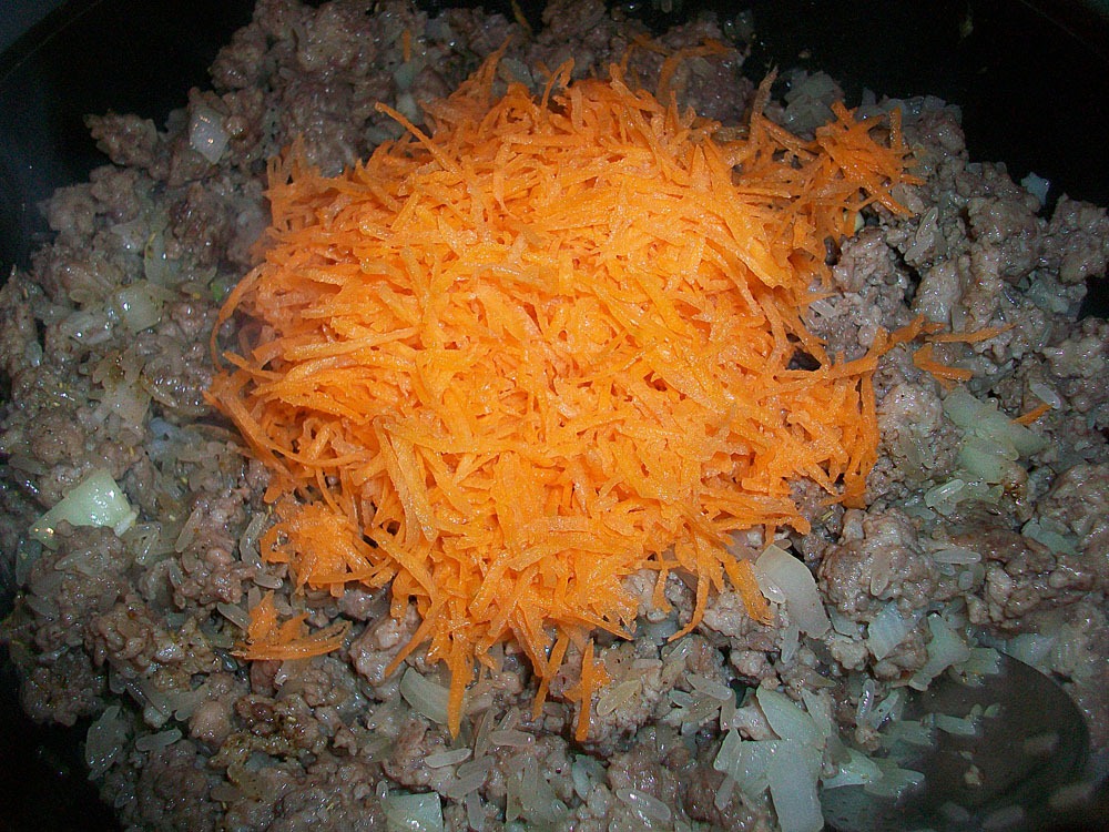 Шаг 7 приготовления Фаршированные перцы. Перцы фаршированные мясным фаршем