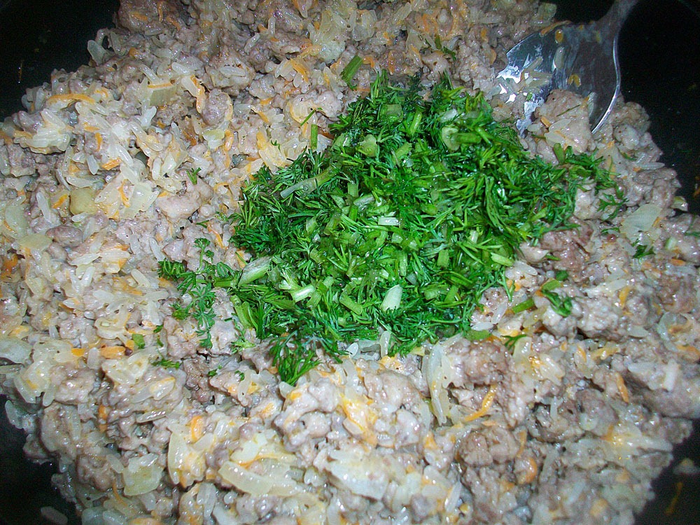 Шаг 9 приготовления Фаршированные перцы. Перцы фаршированные мясным фаршем
