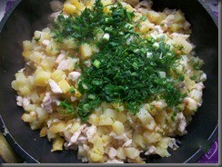 Шаг 12 приготовления Жареная картошка с куриным филе
