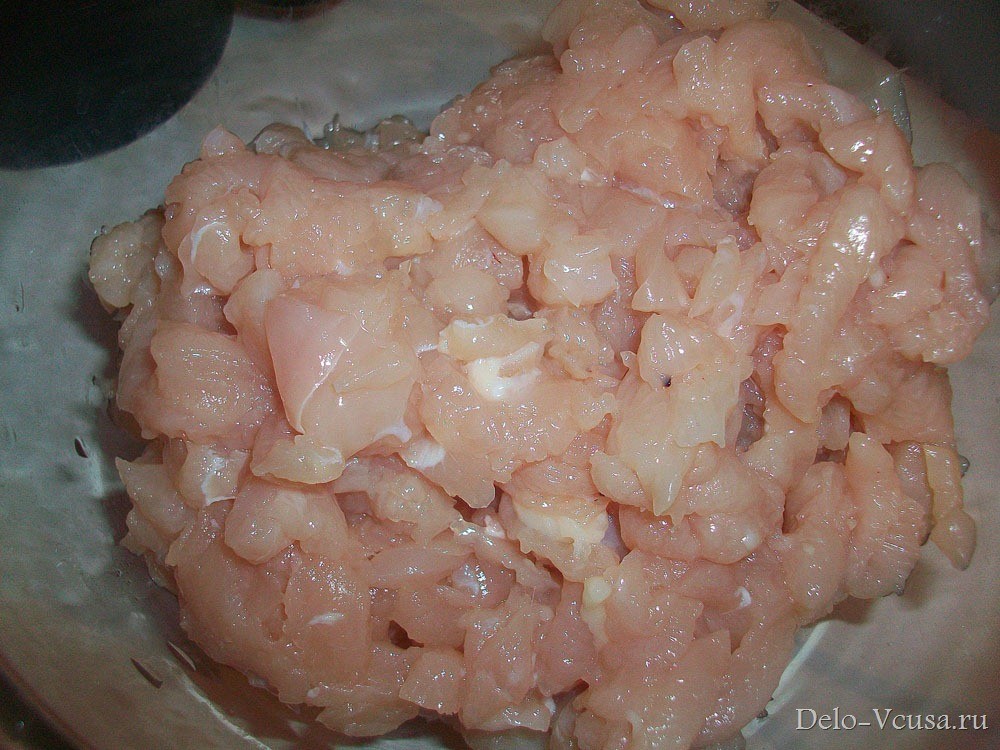 Шаг 2 приготовления Блинчики с курицей, грибами и сыром. Налистники с начинкой из грибов, сыра и куриного филе